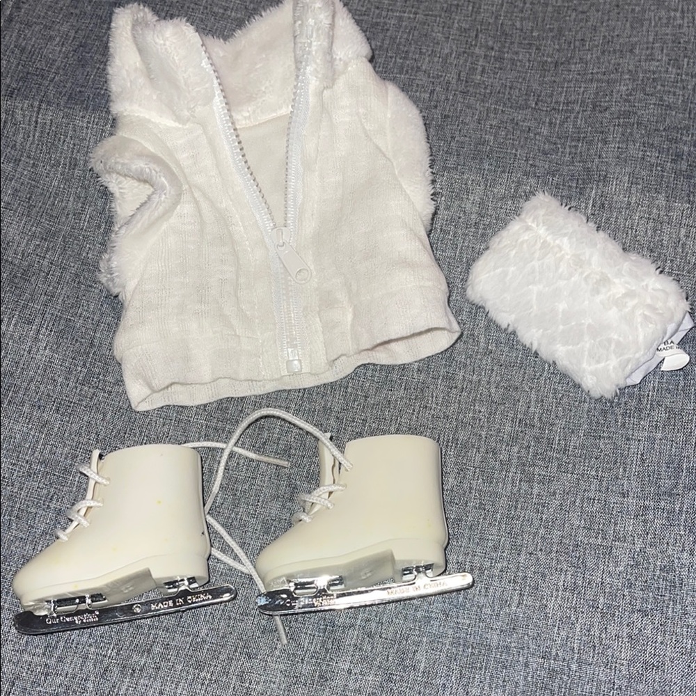 OUR GENERATION Doll Ice Skating Outfit with Skates